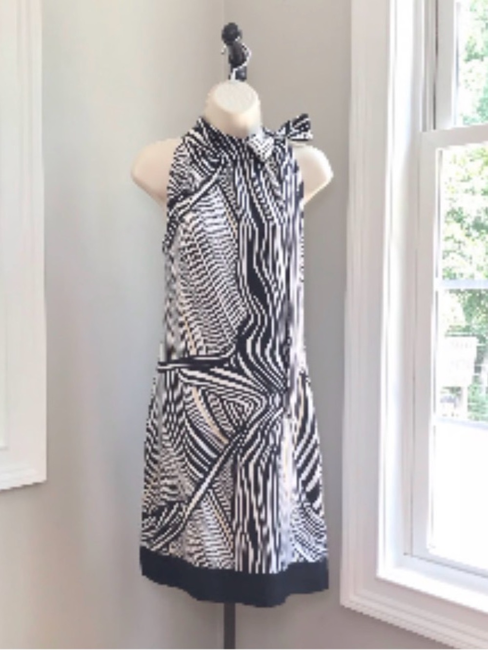 White House Black Market Black and White Halter Tie-Neck Mini Dress